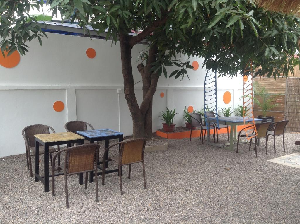 The Living Quarters Hostel 543 시엠리아프 외부 사진