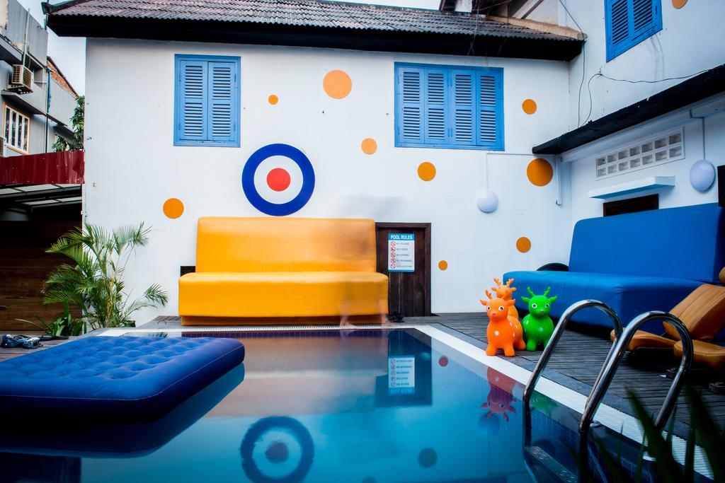 The Living Quarters Hostel 543 시엠리아프 외부 사진