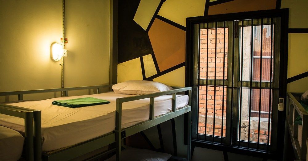 The Living Quarters Hostel 543 시엠리아프 외부 사진